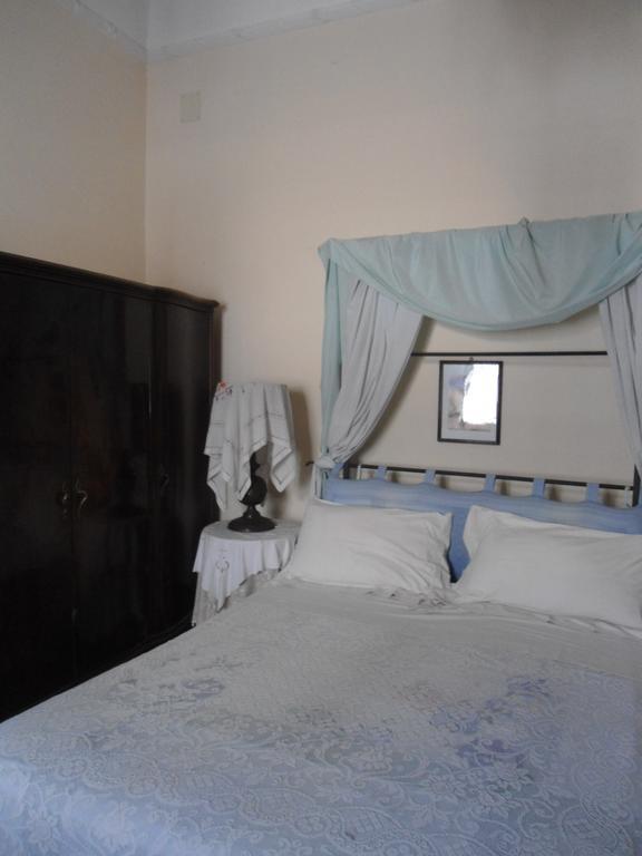 Rosella Bianchi Bed and Breakfast Palermo Kamer foto