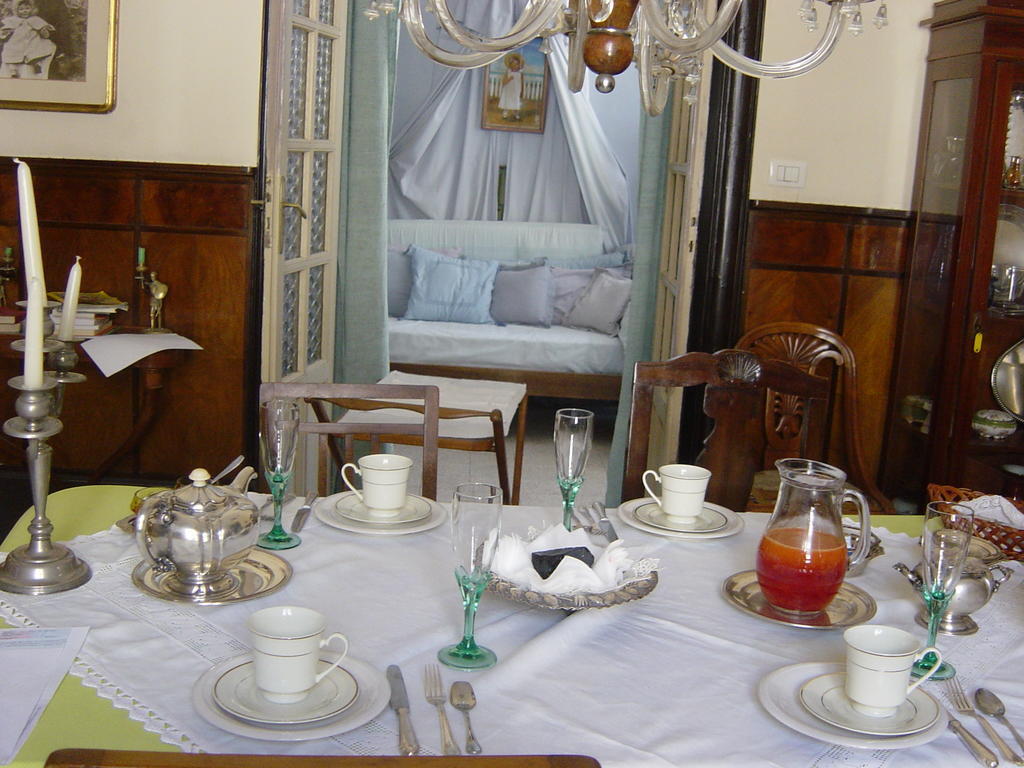 Rosella Bianchi Bed and Breakfast Palermo Buitenkant foto